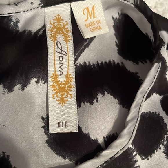 Adiva sleeveless blouse Size Medium black and white - Picture 3 of 9